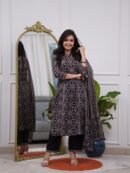 Aari Bloom – Printed Kurta Set with Malmal Dupatta