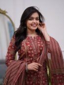 Aari Bloom – Printed Kurta Set with Malmal Dupatta