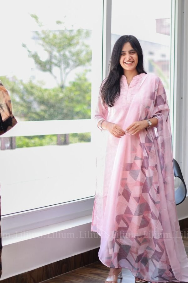Noorani – Heavy Mirror & Moti Work Chanderi Silk Suit Set