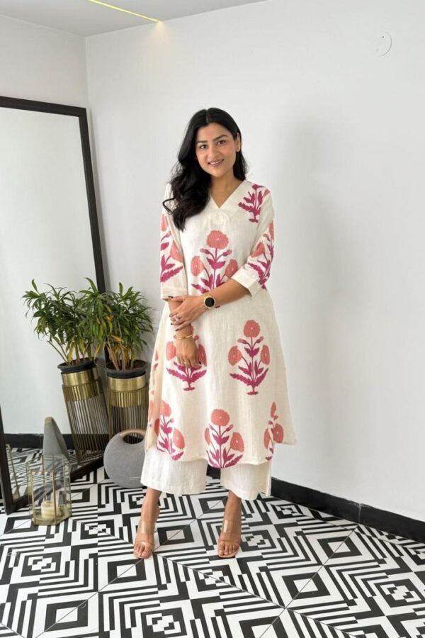 Classy Floral Print Office Wear Kurti Pant Set