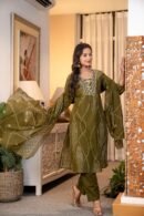 Nayira Kurti Set
