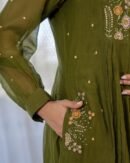 Yashika Kurta & Pant Set