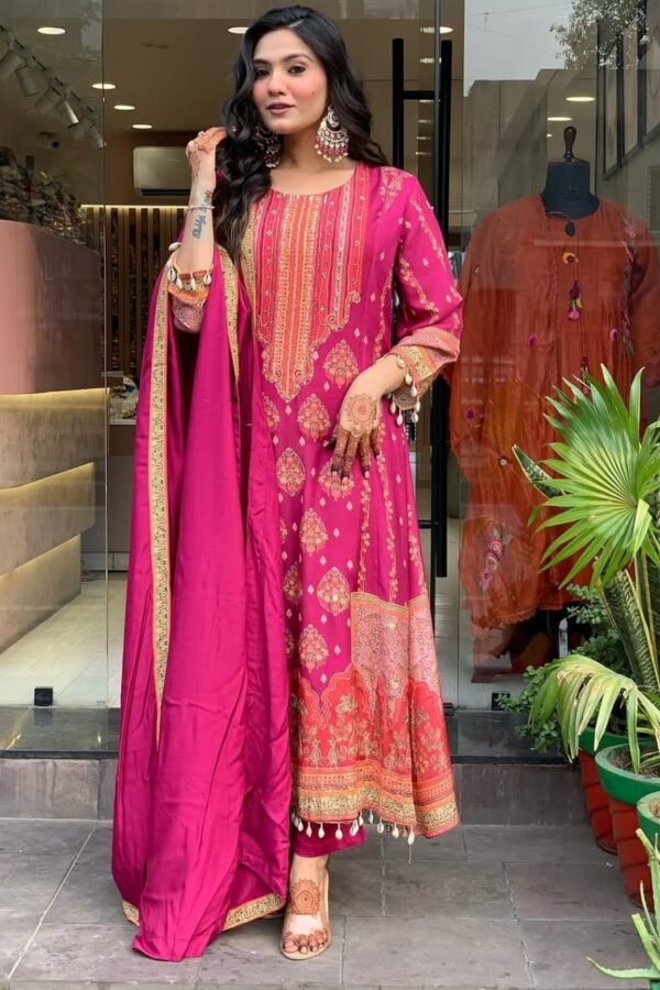 Ruhani Reshmi Suit Set